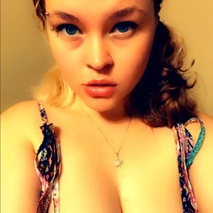 Meet your Posher, Bailey